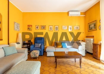 Soggiorno - Trilocale VIALE KENNEDY
 
64, Besana in Brianza - foto 2
