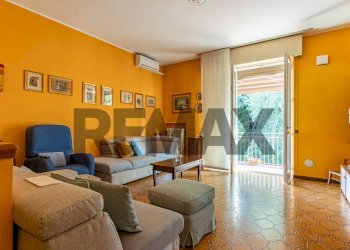 Soggiorno - Trilocale VIALE KENNEDY
 
64, Besana in Brianza - foto 3