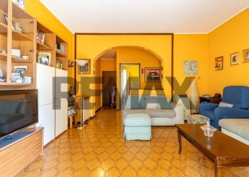Soggiorno - Trilocale VIALE KENNEDY
 
64, Besana in Brianza - foto 4