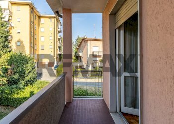 Balcone - Trilocale VIALE KENNEDY
 
64, Besana in Brianza - foto 26