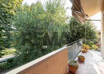 Balcone - Trilocale VIALE KENNEDY
 
64, Besana in Brianza - foto 35