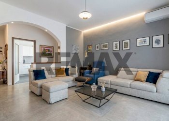 Soggiorno - Trilocale VIALE KENNEDY
 
64, Besana in Brianza - foto 43