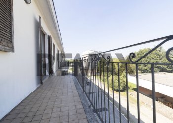 Balcone - Bilocale Via Carroccio
 
48, Seregno - foto 5