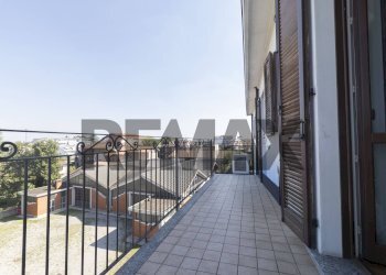 Balcone - Bilocale Via Carroccio
 
48, Seregno - foto 6