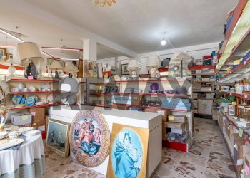 Dispensa di stoccaggio - Locale Commerciale via maestranza
31, Palazzolo Acreide - foto 16