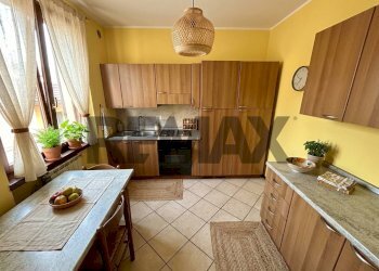 Cucina - Trilocale piazza Vittoria
 
1/F, Breno - foto 6
