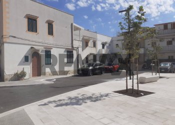 Edificio all\'aperto - Bilocale Via Venezia
 
11, Vieste - foto 17
