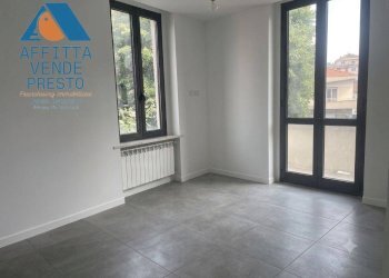 Foto 5 - Quadrilocale Via Paolo Regis
 
8, Chivasso - foto 5