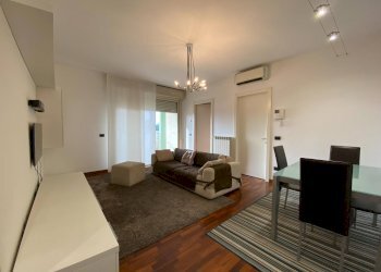 Foto 2 - Trilocale Via Custodi
 
11, Gallarate - foto 2