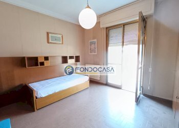 seconda camera matrimoniale - Casa semi indipendente via labindo, Carrara - foto 19