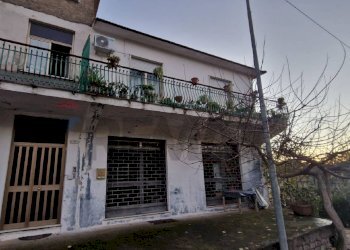 Edificio all\'aperto - Trilocale Antonio Sebastiani
 
99, Minturno - foto 19