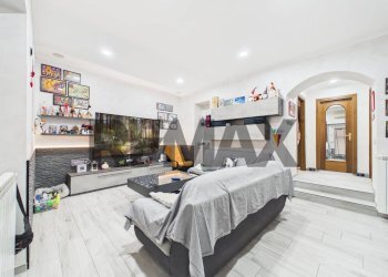 Soggiorno - Trilocale via del mattatoio
 
40, Morlupo - foto 15