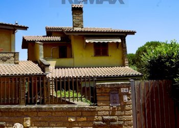 Casa all\'aperto - Villa viale della tuscia
 
8, Sutri - foto 2