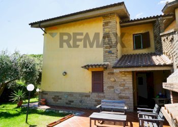 Casa all\'aperto - Villa viale della tuscia
 
8, Sutri - foto 11