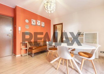 Sala da pranzo - Bilocale Via Bramante da Urbino
 
49/a, Monza - foto 5