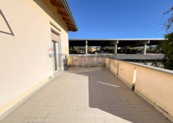 Terrazza - Three-room apartment VIA PIER FRANCESCO MOIA
 
87, Brugherio - photo 3