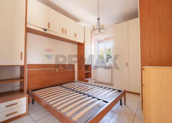 Camera / camera da letto - Three-room apartment VIA PIER FRANCESCO MOIA
 
87, Brugherio - photo 16