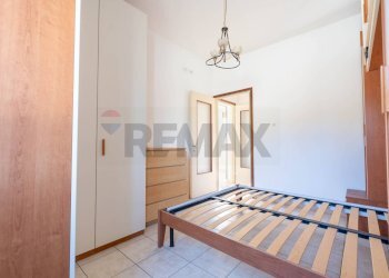 Camera / camera da letto - Three-room apartment VIA PIER FRANCESCO MOIA
 
87, Brugherio - photo 17