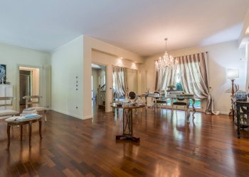 Foto 5 - Villa via Gaetano Donizetti
 
42, Cesenatico - foto 5