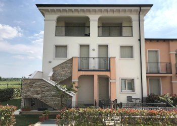Foto 2 - Trilocale via vasco da gama
 
10, Sirmione - foto 2