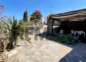 Giardino - Villa Via Delle Buganville
 
SNC, Pantelleria - foto 1