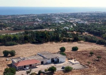 Vista delle montagne - Rustico Strada Provinciale 121
 
snc, Polignano a Mare - foto 3