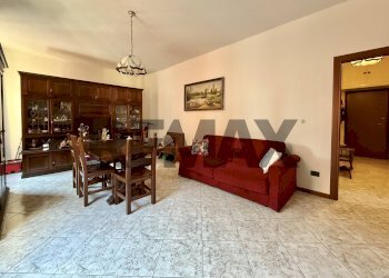 Sala da pranzo - Trilocale Via Carlo Tedaldi Fores
 
1, Cremona - foto 2