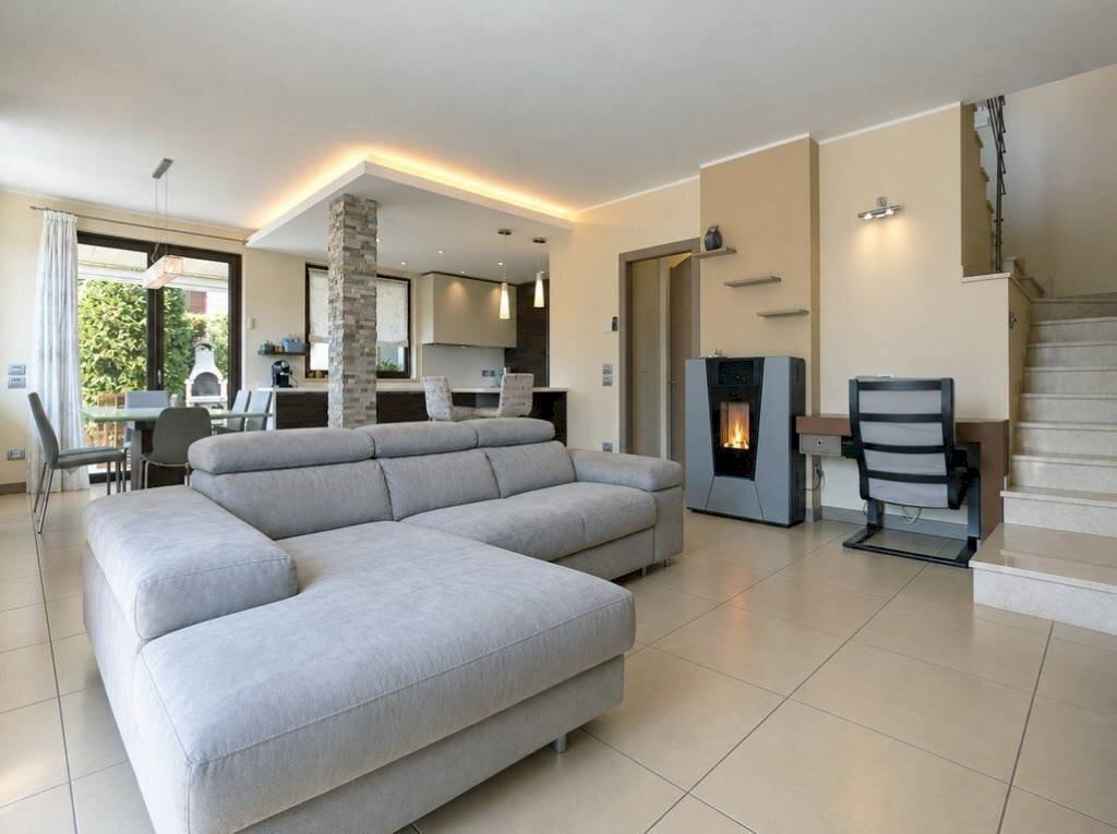 Salone - Villa via Bassetti, 12, Cenate Sopra - foto 1