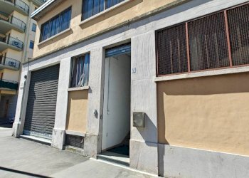 Facciata - Ufficio via Ternengo, 23, Torino (zona Barriera Milano) - foto 21