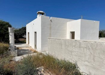 Facciata - Villa strada Vicinale di Pontuso, Matino - foto 27