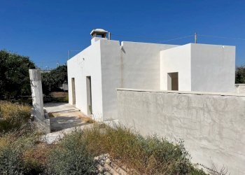 Facciata - Villa strada Vicinale di Pontuso, Matino - foto 29