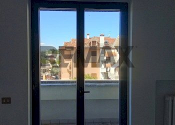 Stanza vuota - Casa semi indipendente via Casilina Nord
 
32, Frosinone - foto 13