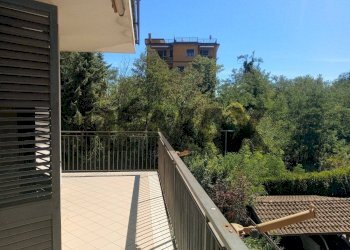 Balcone - Casa semi indipendente via Casilina Nord
 
32, Frosinone - foto 27