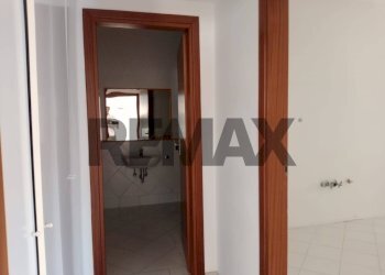 Hall / corridoio - Casa semi indipendente via Casilina Nord
 
32, Frosinone - foto 28