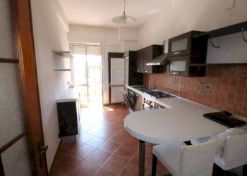 Cucina - Bilocale via Cordanieri, Genova (zona Prà) - foto 8