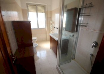 Bagno - Bilocale via Cordanieri, Genova (zona Prà) - foto 17