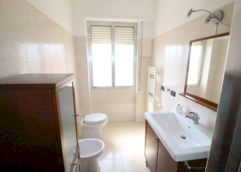Bagno - Bilocale via Cordanieri, Genova (zona Prà) - foto 18