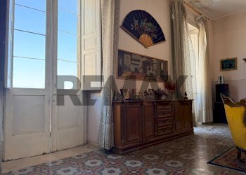 Sala da pranzo - Appartamento Salita archi di Ciaccio
 
23, Cosenza - foto 7