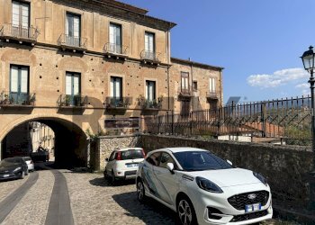 Edificio all\'aperto - Appartamento Salita archi di Ciaccio
 
23, Cosenza - foto 21