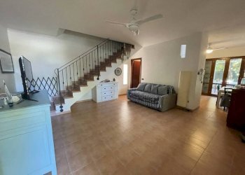 Soggiorno - Quadrilocale viale Spalato, Ravenna (zona Marina di Ravenna) - foto 7