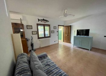 Soggiorno - Quadrilocale viale Spalato, Ravenna (zona Marina di Ravenna) - foto 9