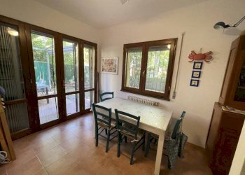 Soggiorno - Quadrilocale viale Spalato, Ravenna (zona Marina di Ravenna) - foto 13