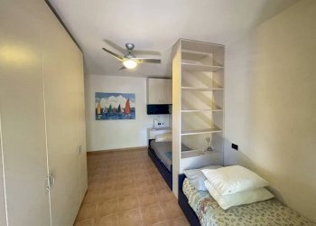 Camera da letto - Quadrilocale viale Spalato, Ravenna (zona Marina di Ravenna) - foto 24