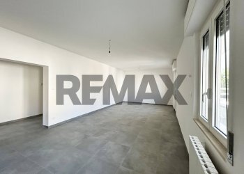 Stanza vuota - Quadrilocale via caldarelli
 
39, San Giovanni Teatino - foto 14