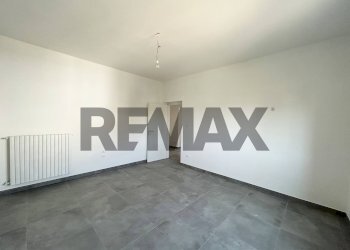 Stanza vuota - Quadrilocale via caldarelli
 
39, San Giovanni Teatino - foto 18