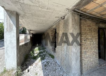 Casa all\'aperto - Quadrilocale via caldarelli
 
39, San Giovanni Teatino - foto 36