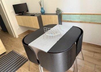Salone - Bilocale via Carlo Imbonati, 23, Milano (zona Dergano) - foto 11