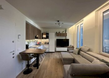 Interno appartamento - Trilocale via SANSOVINO, 11, Milano (zona Città Studi) - foto 4