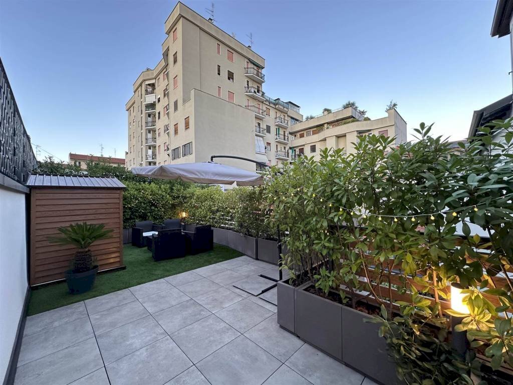 Giardino - Appartamento via Sansovino, 11, Milano (zona Città Studi) - foto 2