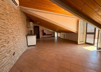 Foto 4 - Three-room apartment Via Adone Zoli, San Nicola la Strada - photo 4